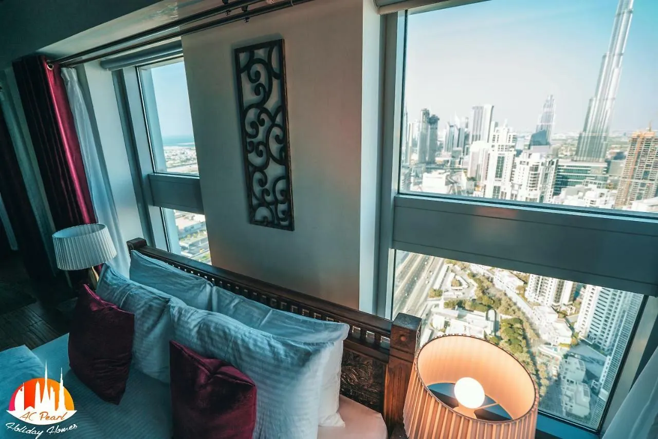 A C Pearl Holiday Homes - The Loft With Burj Khalifa View Dubái